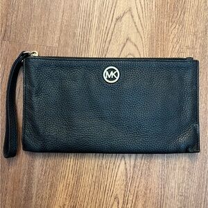 Michael Kors Black Wrist Wallet/Clutch
